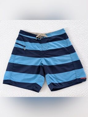 Patagonia Men’s Board Shorts Swim Trunks Blue Navy Striped Size 34 Surf Beach